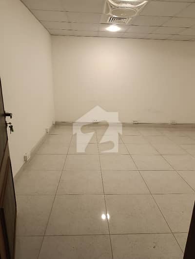 Office Available For Rent In World Trade Center Giga Mall