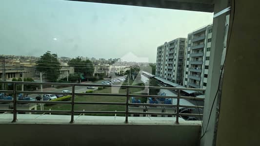12 Marla 4 Bed Flat Available For Rent Askari 11 Sec B