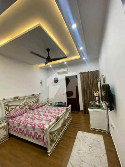 100 Yard Bungalow For Rent