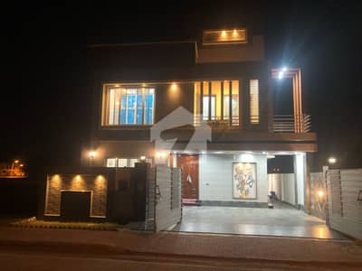 Owner-Built 10 Marla House for Sale in Bahria Orchard Phase 4 G5 Block