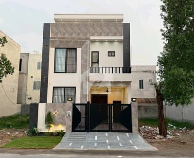 سٹی ہاؤسنگ سوسائٹی گوجرانوالہ میں 4 کمروں کا 5 مرلہ مکان 2.35 کروڑ میں برائے فروخت۔ سٹی ہاؤسنگ سوسائٹی گوجرانوالہ میں 4 کمروں کا 5 مرلہ مکان 2.35 کروڑ میں برائے فروخت۔