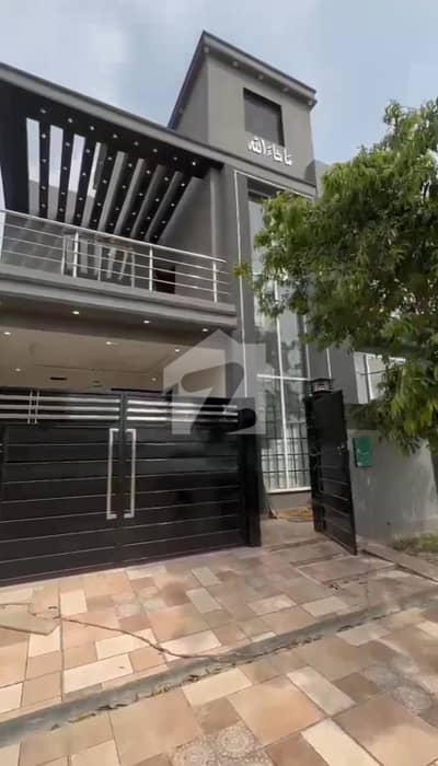 6 Marla Brand New Corner House For Rent In Best Location