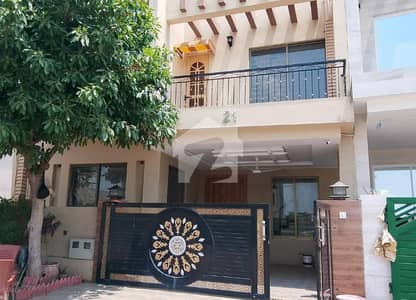 Brand New 8 Marla Full House Avaliable For Rent 4 Bed Accommodation 2 American Kitchen 1 Servent Two Species TV Lounge Available In Bahria Enclave. Brand New 8 Marla Full House Avaliable For Rent 4 Bed Accommodation 2 American Kitchen 1 Servent Two Species TV Lounge Available In Bahria Enclave.