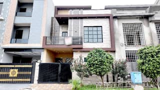 Prime Location House For Sale In Dream Gardens Prime Location House For Sale In Dream Gardens