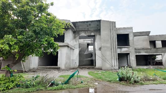 Unoccupied Prime Location House Of 2 Kanal Is Available For sale In DHA Defence