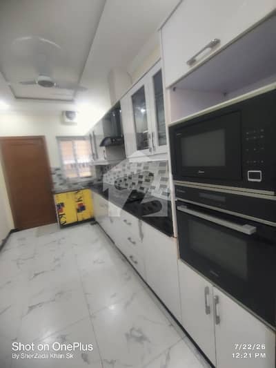 Bahria Enclave Sector A 10 Marla House Available For Rent