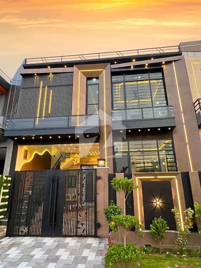 5 Marla Double-Story House for Sale in Bahria Town Phase 8