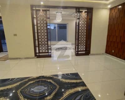 Separate Gate I. 8.3 Good Location 1 Kanal Upper Portion In Islamabad Is On The Market For Rent