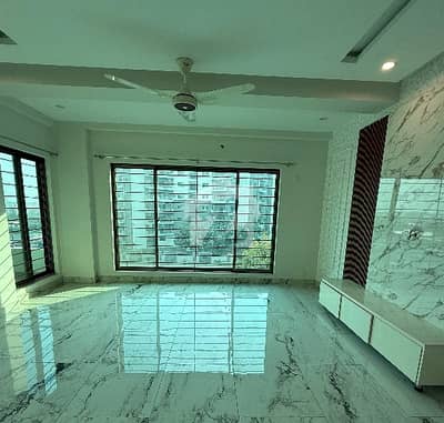 13 Marla Flat In Askari 10 - Sector S Is Available