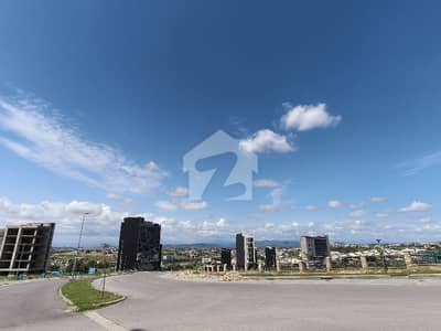 One Kanal Plot Available For Sale