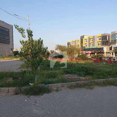 سی سوالہ اسلام آباد میں 1 کنال رہائشی پلاٹ 2.35 کروڑ میں برائے فروخت۔