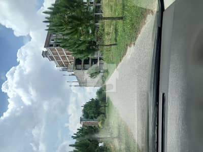 University Town Block D St 9 5Marla