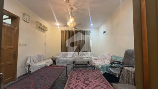 جوہر ٹاؤن فیز 2 جوہر ٹاؤن,لاہور میں 5 کمروں کا 8 مرلہ مکان 3.45 کروڑ میں برائے فروخت۔ جوہر ٹاؤن فیز 2 جوہر ٹاؤن,لاہور میں 5 کمروں کا 8 مرلہ مکان 3.45 کروڑ میں برائے فروخت۔