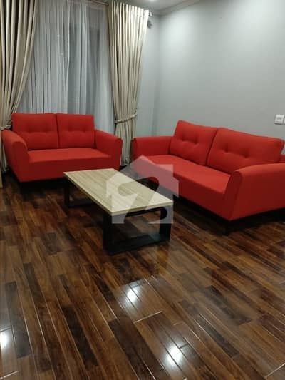Gulberg 3 Bed 2300 Square Feet Furnished Apartment For Rent