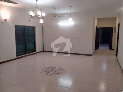 10 Marla 3-Bedroom Shed Parking Apartment For Sale | Ground Floor | Askari 11 Sector B, Lahore Cantt