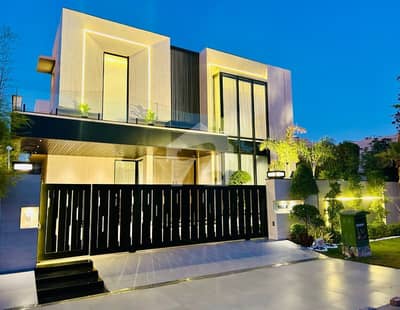 Exclusive 10 Marla Double Unit House For Sale In DHA Phase 7 Top Location