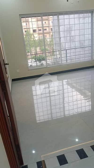 Luxury Upper Portion with Solar for Rent in Bahria Enclave