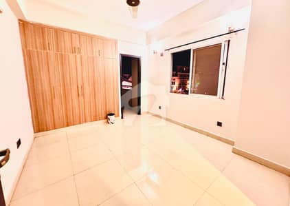 one bed non furnished apartment available for rent in diamond mall gulberg green islamabad
