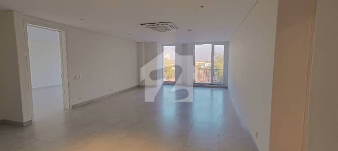 Studio Apartment Luxury Bed Company Fitted Bath Ideal Location MM Alam Road Studio Apartment Luxury Bed Company Fitted Bath Ideal Location MM Alam Road