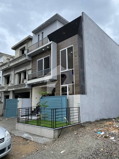 ایم پی سی ایچ ایس ۔ بلاک ایف ایم پی سی ایچ ایس ۔ ملٹی گارڈنز,بی ۔ 17,اسلام آباد میں 5 مرلہ Studio مکان 2.4 کروڑ میں برائے فروخت۔ ایم پی سی ایچ ایس ۔ بلاک ایف ایم پی سی ایچ ایس ۔ ملٹی گارڈنز,بی ۔ 17,اسلام آباد میں 5 مرلہ Studio مکان 2.4 کروڑ میں برائے فروخت۔