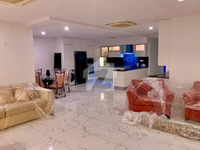 Apartment Semi Furnished 3 Beds Luxurious Building Amenities JYM Pool Mini Cinema Meeting Room Mail Box Seating Area Rooftop Security 24/7 Apartment Semi Furnished 3 Beds Luxurious Building Amenities JYM Pool Mini Cinema Meeting Room Mail Box Seating Area Rooftop Security 24/7