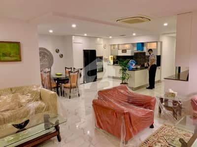 Apartment Luxurious Building All Eminities Here 3 beds Atched bath company fitted kitchen cabinets
