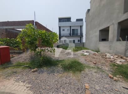 Bahria Enclave Islamabad Sector I 5 Marla Devlop plot For Sale