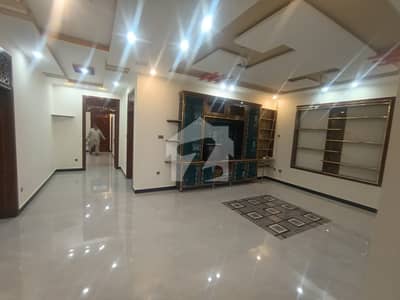 سوان گارڈن ۔ بلاک ڈی سوان گارڈن,اسلام آباد میں 3 کمروں کا 12 مرلہ بالائی پورشن 55.0 ہزار میں کرایہ پر دستیاب ہے۔