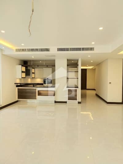 2 Bedrooms Luxurious Semi-Furnished Apartment Complex In Lahore'S Most Luxurious Oyster Court Block T Mm Alam Road Gulberg