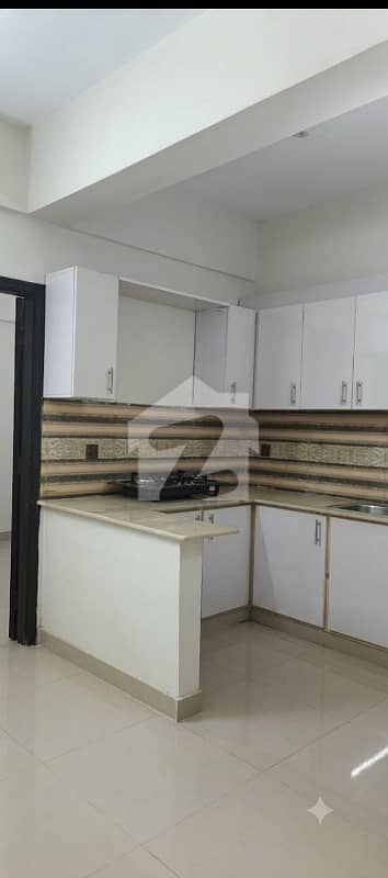1 Bed Apartment is Available for rent in Diamond Mall