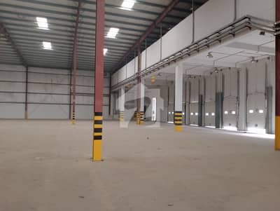 ملتان روڈ لاہور میں 33 کنال Studio گودام 75.0 لاکھ میں کرایہ پر دستیاب ہے۔