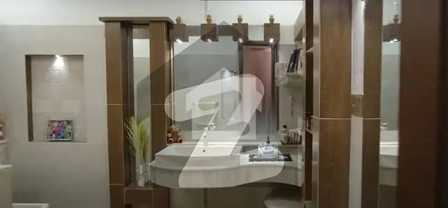 گلشنِ اقبال - بلاک 7 گلشنِ اقبال,گلشنِ اقبال ٹاؤن,کراچی میں 6 کمروں کا 2 کنال مکان 36.0 کروڑ میں برائے فروخت۔ گلشنِ اقبال - بلاک 7 گلشنِ اقبال,گلشنِ اقبال ٹاؤن,کراچی میں 6 کمروں کا 2 کنال مکان 36.0 کروڑ میں برائے فروخت۔