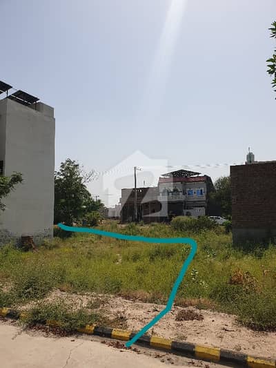 2 Plots For Sale In Gulshane E Iqbal, Urgent Sale, Very Reasonable Price