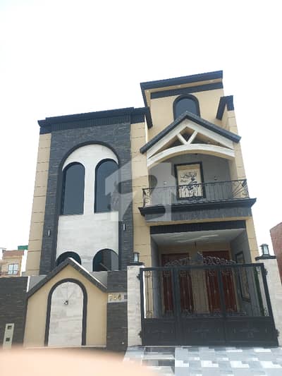 5 Marla Brand New Victorian Style House Available For Sale In Paragon City