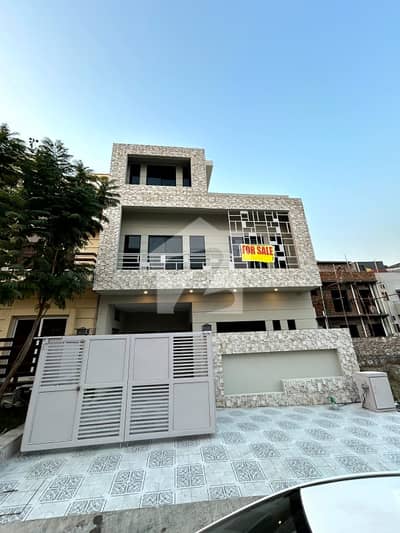 Investors Should Sale This House Located Ideally In D-12