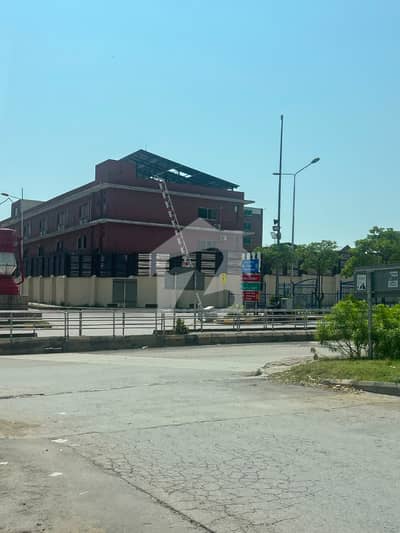 8 Marla Commercial Plot In E-Block Bahria Town Demand 4.5 Crore