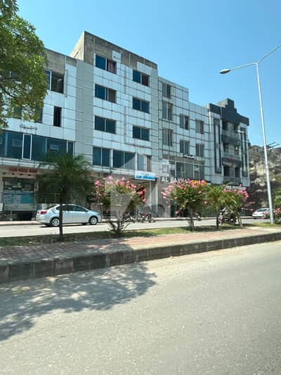 Plot For Sale In Beautiful Bahria Town Phase 8 - E Commercial