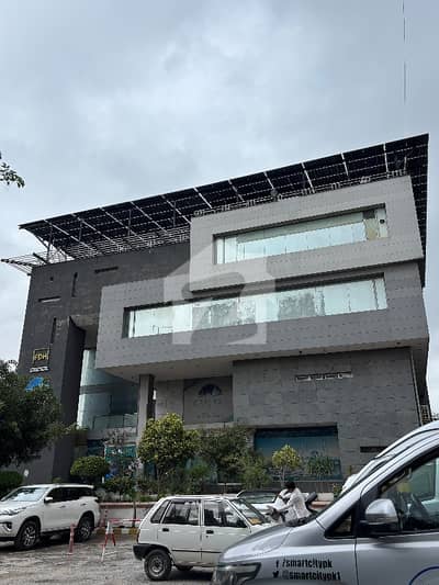 ایف ۔ 11 مرکز ایف ۔ 11,اسلام آباد میں 1 کنال Studio عمارت 39.0 ارب میں برائے فروخت۔