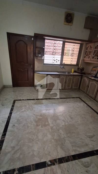 1 KANAL LOWER LOCK UPPER PORTION AVAILABLE FOR RENT AT WAPDA TOWN PH 1