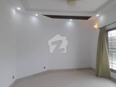 ڈی ایچ اے فیز 2 - بلاک ٹی ڈی ایچ اے فیز 2,ڈی ایچ اے ڈیفینس,لاہور میں 3 کمروں کا 1 کنال بالائی پورشن 1.15 لاکھ میں کرایہ پر دستیاب ہے۔ ڈی ایچ اے فیز 2 - بلاک ٹی ڈی ایچ اے فیز 2,ڈی ایچ اے ڈیفینس,لاہور میں 3 کمروں کا 1 کنال بالائی پورشن 1.15 لاکھ میں کرایہ پر دستیاب ہے۔