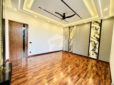 10 Marla Owner Build House For Sale In F Block Nearby Park And Masjid