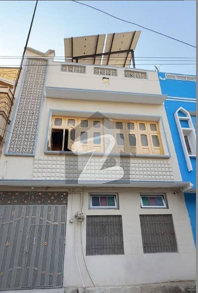حسین آباد کالونی پشاور میں 4 کمروں کا 4 مرلہ مکان 2.5 کروڑ میں برائے فروخت۔