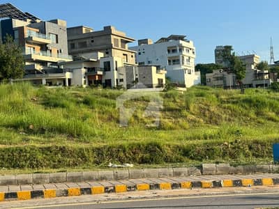 ڈی ایچ اے فیز 5 - سیکٹر سی ڈی ایچ اے ڈیفینس فیز 5,ڈی ایچ اے ڈیفینس,اسلام آباد میں 1 کنال رہائشی پلاٹ 3.3 کروڑ میں برائے فروخت۔ ڈی ایچ اے فیز 5 - سیکٹر سی ڈی ایچ اے ڈیفینس فیز 5,ڈی ایچ اے ڈیفینس,اسلام آباد میں 1 کنال رہائشی پلاٹ 3.3 کروڑ میں برائے فروخت۔