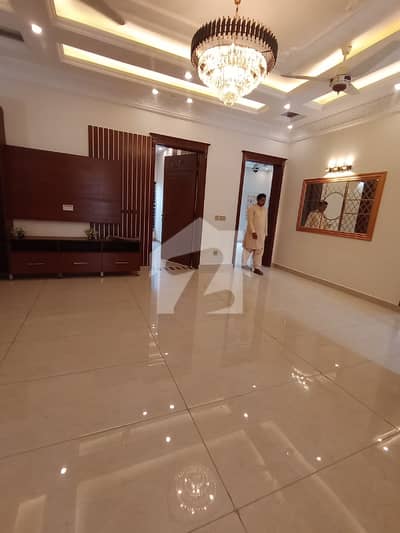 10 marla barnd new house for sale in jubilee town