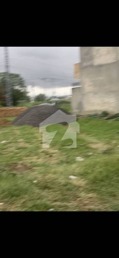 5 marla level plot for sale in I-14/4