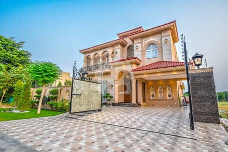 ڈی ایچ اے فیز 6 ڈی ایچ اے ڈیفینس,لاہور میں 5 کمروں کا 1 کنال مکان 9.5 کروڑ میں برائے فروخت۔ ڈی ایچ اے فیز 6 ڈی ایچ اے ڈیفینس,لاہور میں 5 کمروں کا 1 کنال مکان 9.5 کروڑ میں برائے فروخت۔
