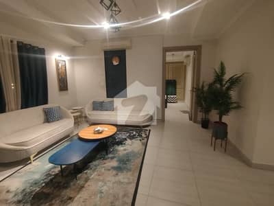 Furnished 1650 SQFT Luxury Apartment For Rent Gulberg