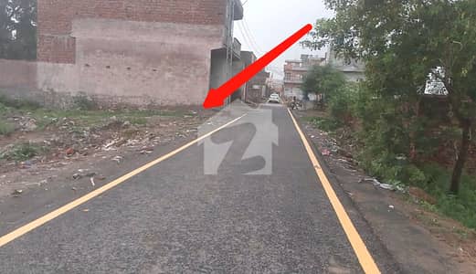 گجّومتہ لاہور میں 6 مرلہ رہائشی پلاٹ 32.0 لاکھ میں برائے فروخت۔