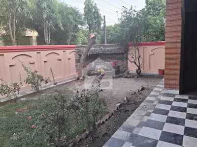 1 Kanal Luxury Full House Available For Rent PIA Housing Scheme C Block