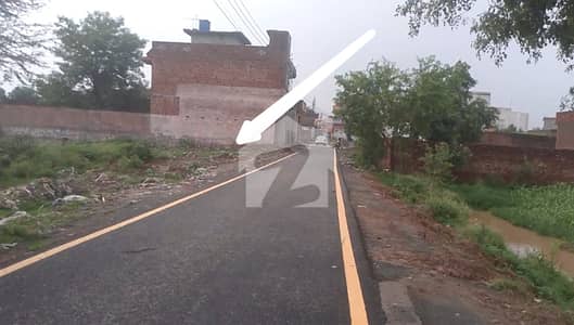 گجّومتہ لاہور میں 3 مرلہ رہائشی پلاٹ 14.5 لاکھ میں برائے فروخت۔ گجّومتہ لاہور میں 3 مرلہ رہائشی پلاٹ 14.5 لاکھ میں برائے فروخت۔